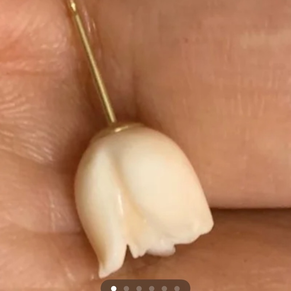 14k gold single Earrings. Final